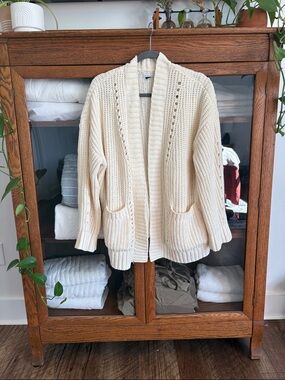 American Eagle Outfitters Cream Open-Front Chunky Cardigan
